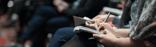 Children playing icon