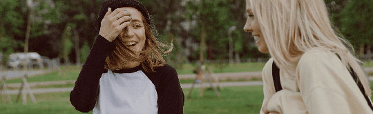 Children playing icon