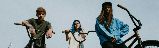 Children playing icon